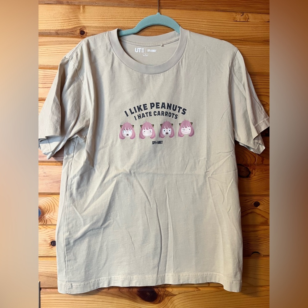 Uniqlo UT Tee with Spy x Family Design Tan Size S